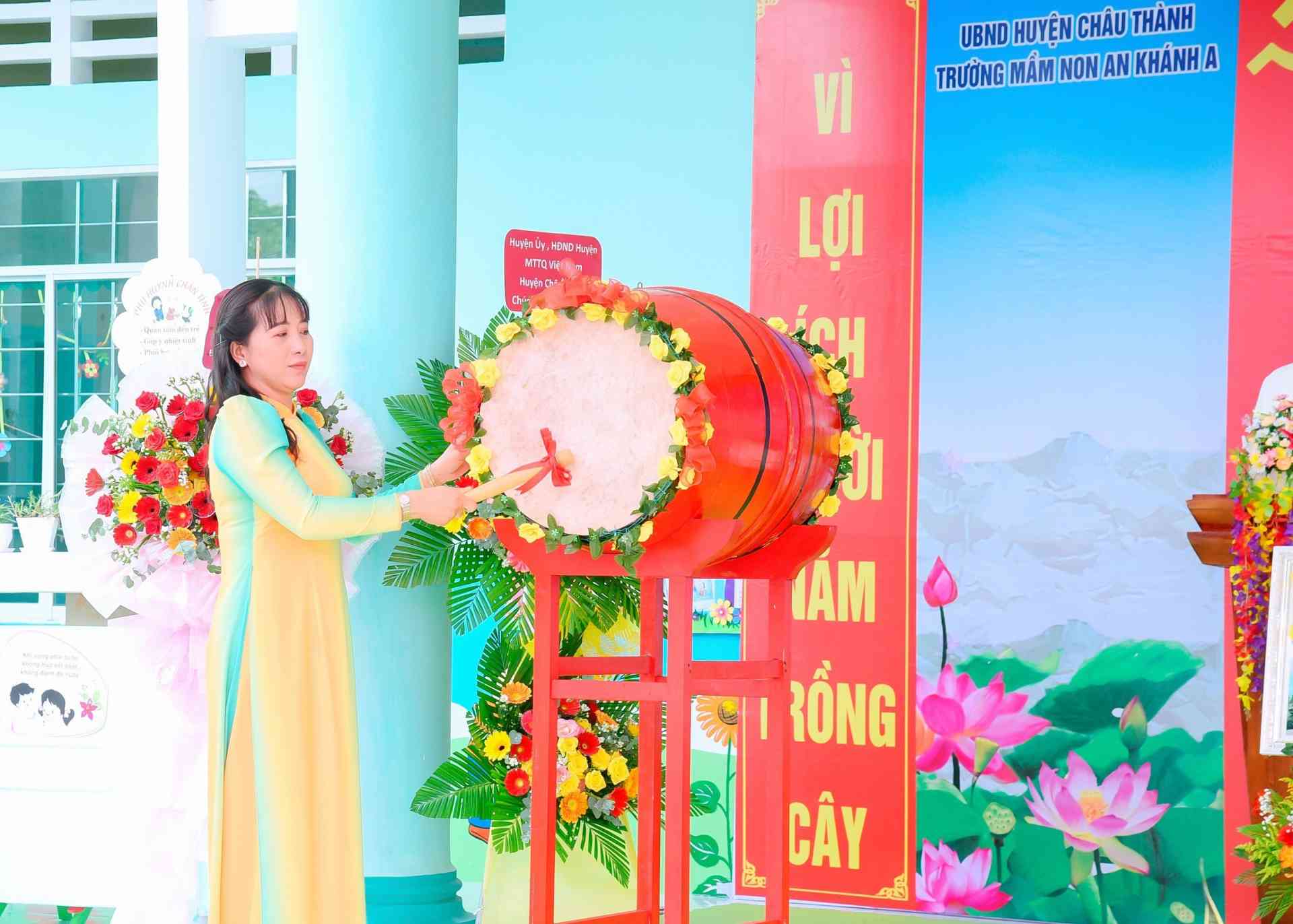 D9a1nh tro61ng khai gia3ng